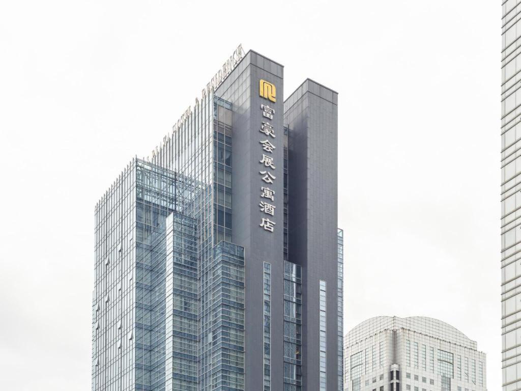 Regal Plaza Hotel & Residence Waigaoqiao Shanghai Exterior photo
